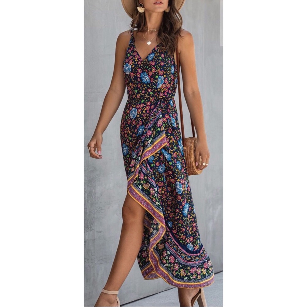 Vintage Flower Print Wrap Style Dress - Picture 3 of 7